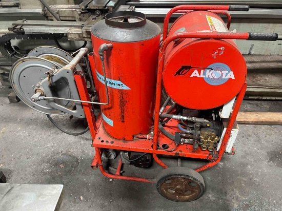Alkota Cleaning Systems Model3852 Hot Water Pressure Washer