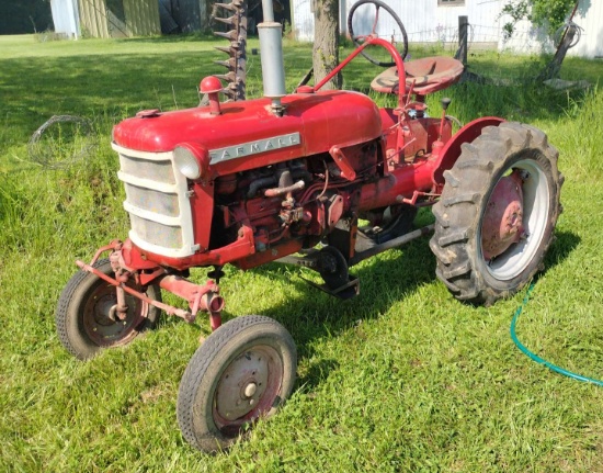 Farmall Cub Tractor W/ Mounted Sickle Bar Mower