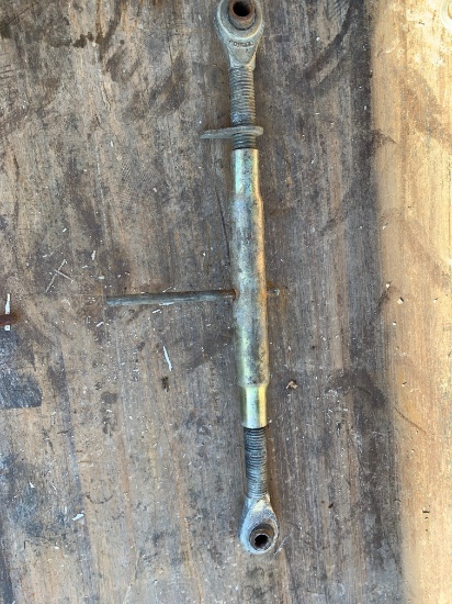 Middle Bar