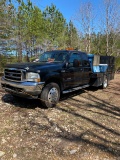 2004 F550 Flat Bed with Welding Equpment