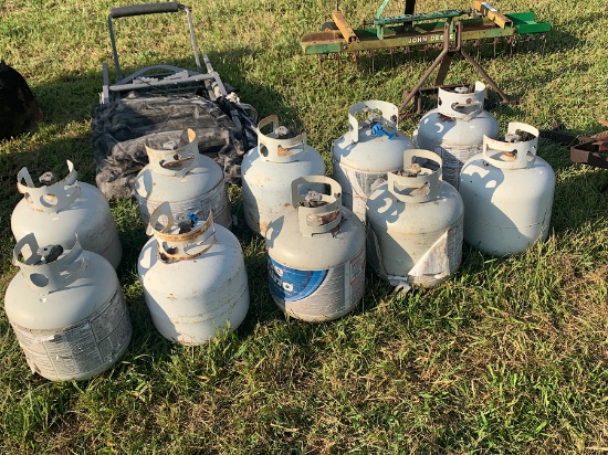 10 Propane Tanks