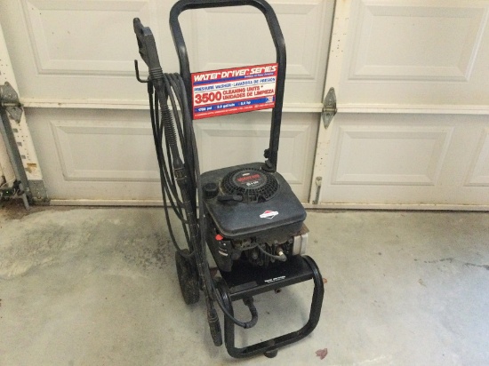 Pressure Washer