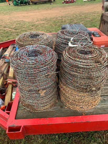 8x Rolls of Red Barbed Wire