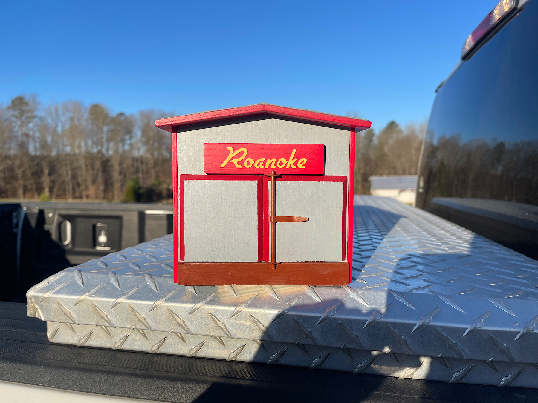 Roanoke Model Tobacco Barn