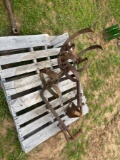 2 Cultivator Arms with Feet