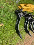 CAT 307/308 Ripper (Landhero)