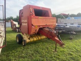 New Holland 644 Baler
