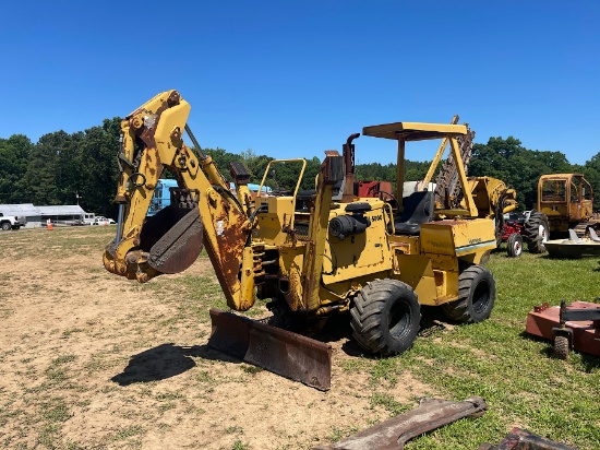 Vermeer V-5800 Trencher/Backhoe