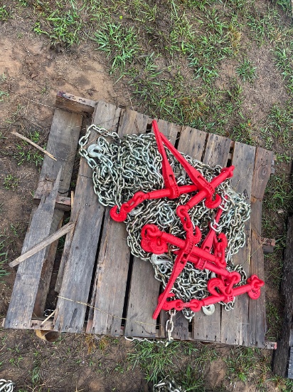 Pallet of Chains & Binders