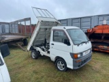 1996 Daihatsu Hijet Dump Truck 4x4 (Dealership Title)