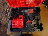 Milwaukee 1/2 Inch Drill/ Driver Kit Works