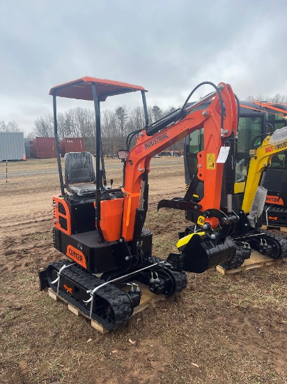 AGT QH12R Mini Excavator - Orange