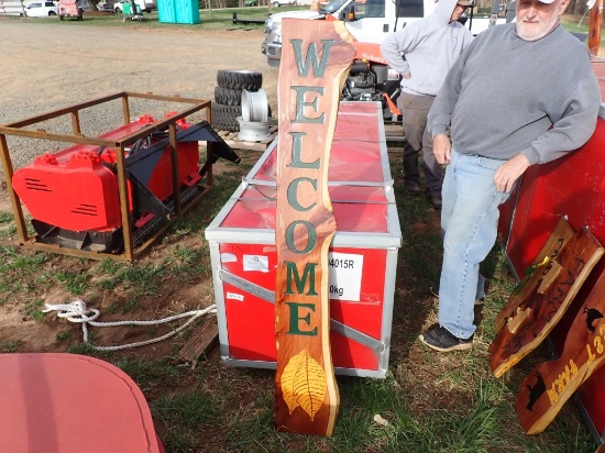 Welcome Tobacco Leaf Cedar Sign