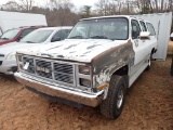 1988 GMC Suburban 4wd - Salvage Title