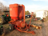 New Holland 354 Feed Mill