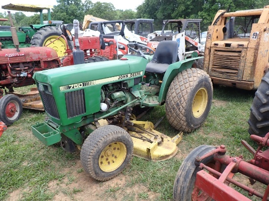 John Deere 750 Tractor