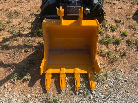 CAT 305 24" Excavator Bucket