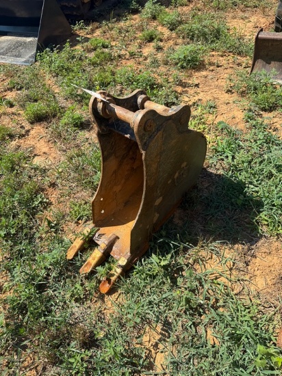 Caterpillar 10" Excavator Bucket