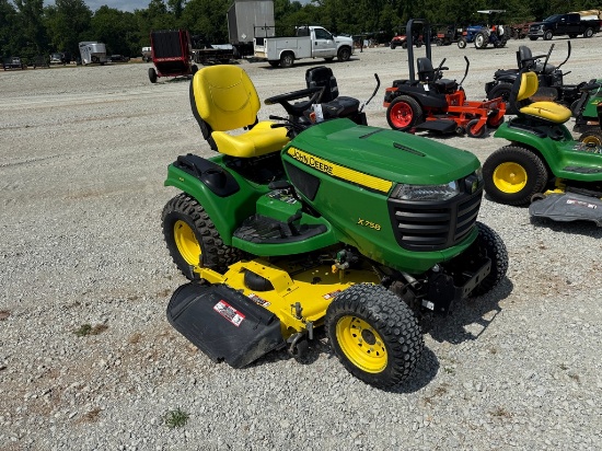 John Deere X758 Mower