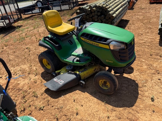 John Deere D140 Lawn Mower
