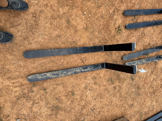 (2) Dingo 3' Forks