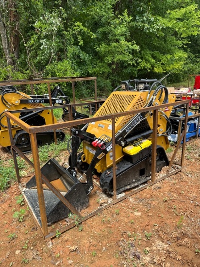 AGT MX-CRT23 Mini Skid Steer