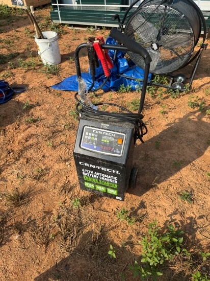 Centeck Battery Charger