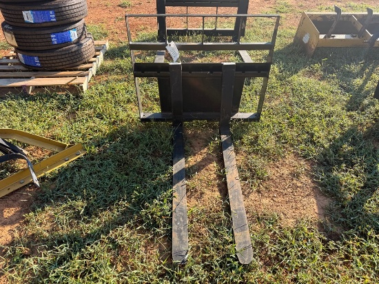 Dingo Quick Attach Pallet Forks