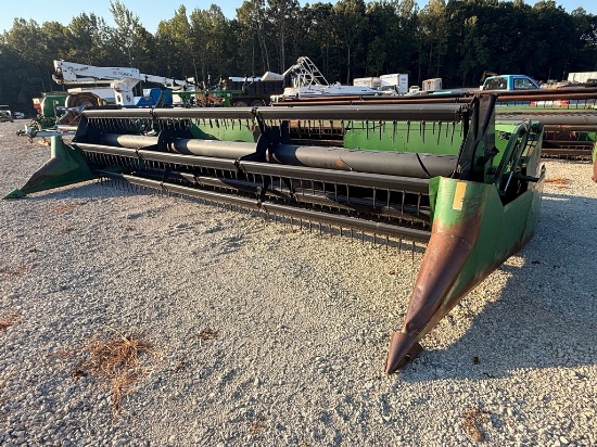 John Deere 920 Bean Head