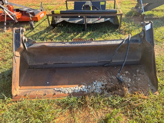 CAT Quick Attach 72" 4n1 Bucket