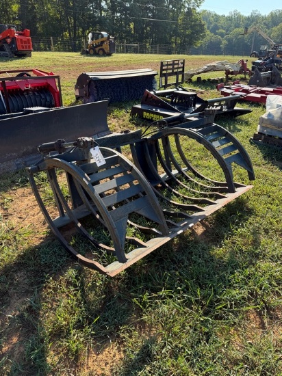 Bobcat Quick Attach 66" Hydraulic Log Grapple