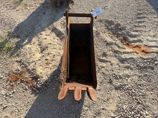 12" Backhoe Bucket