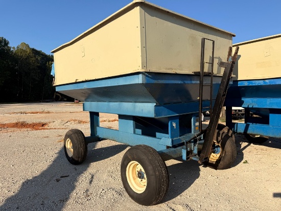 DMI 285 Bushel Grain Wagon