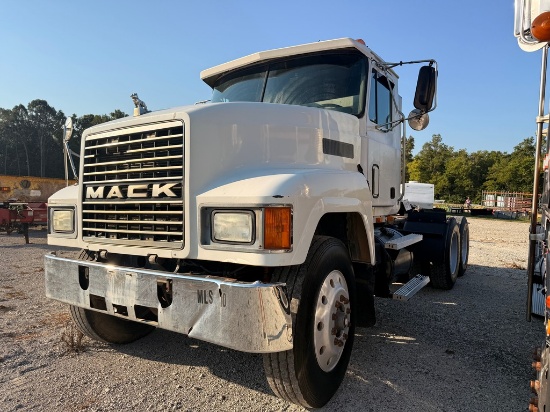 1990 Mack CH613 Day Cab Road Tractor