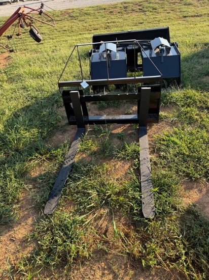 Quick Attach Pallet Forks