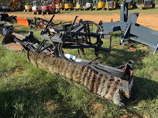 CAT BA25 Broom Sweeper