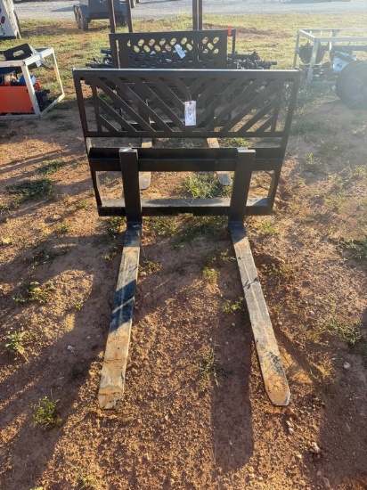 Mid State Quick Attach Heavy Duty Pallet Forks