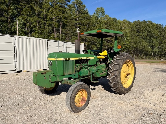 John Deere 2640 Tractor