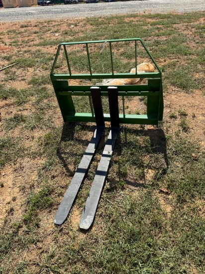 Kivel John Deere 3500LB Pallet Forks