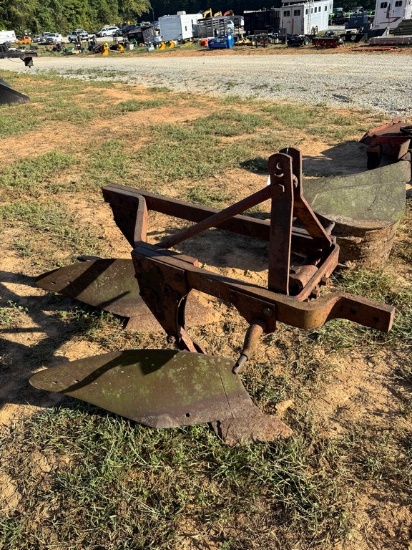 Massey Ferguson 3 Point 2 Bottom Plow
