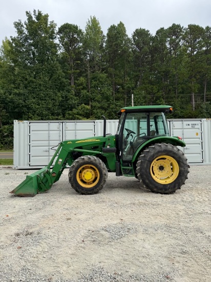 John Deere 2093E Tractor