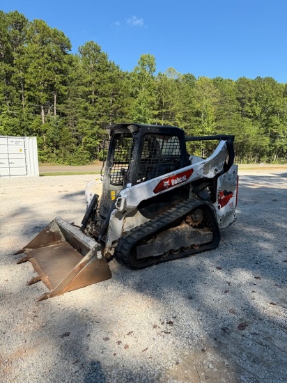 Bobcat T-64 Skid Steer