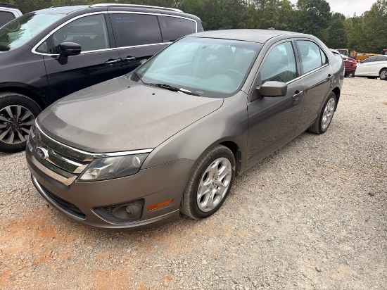 2011 Ford Fusion (Title)