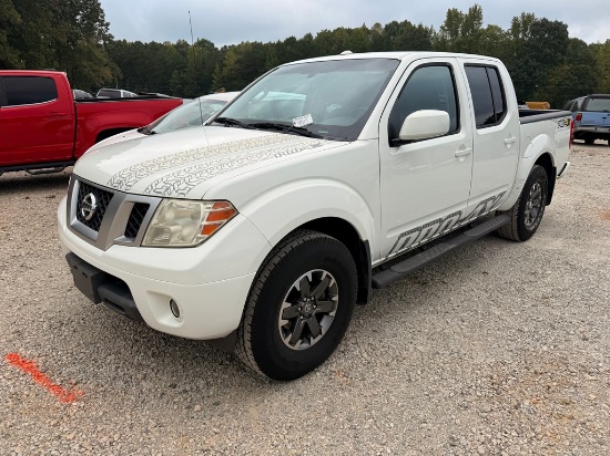 2017 Nissan Frontier Pro-4X (Title)
