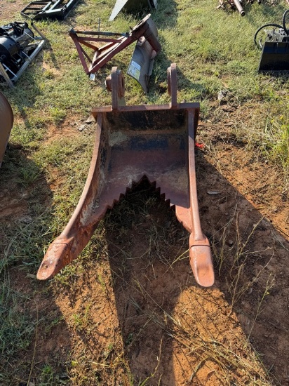 Excavator Stump Puller