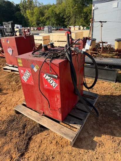 150 Gallon Gasoline Fuel Tank with Pump