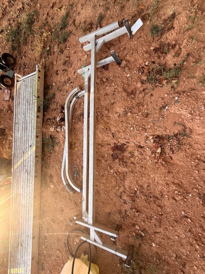 3 Adjustable Ladder Racks