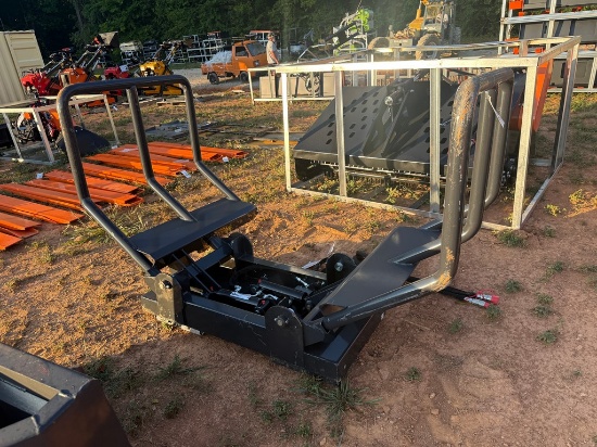 Wolverine Quick Attach Hydraulic Bale Squeeze