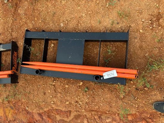 Pabreak Dual Prong Bale Spear