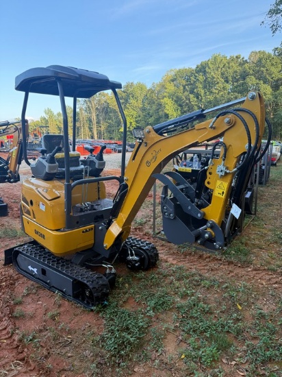 CF Industrial QK20R Mini Excavator